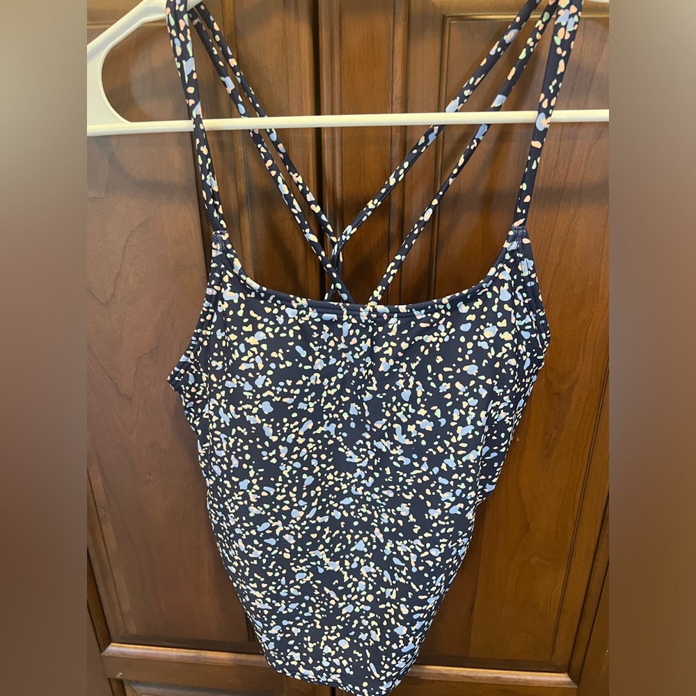 Athleta tankini top